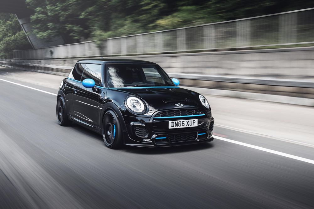 Mulgari F56 SV e подобрен Mini Cooper S